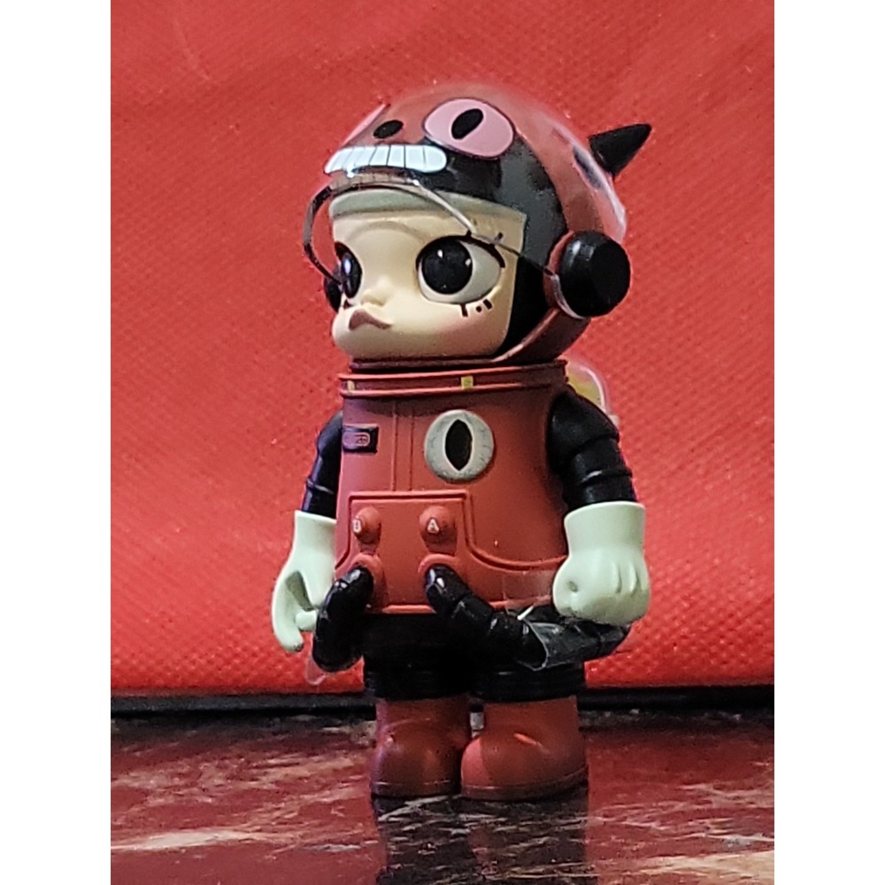 POP MART 100% Mega Space Molly Series 3 Confirmed Figure Toy Doll - Gray Baseman